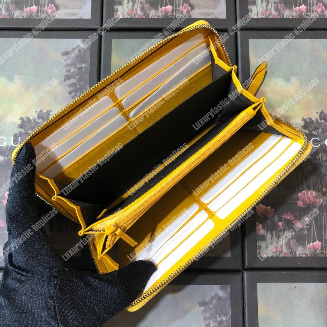 G*u*i gg sup*e zip around wallet with green bosco patch