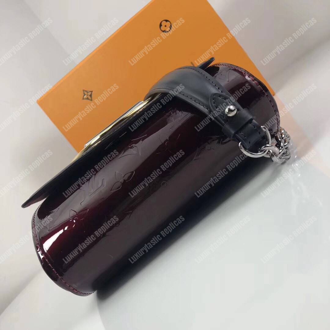 LV Pochette Twist Monogram Vernis Patent Leather Amarante