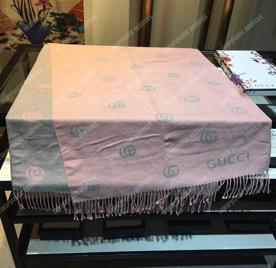 G*u*i wool scarf double g pattern pink grey