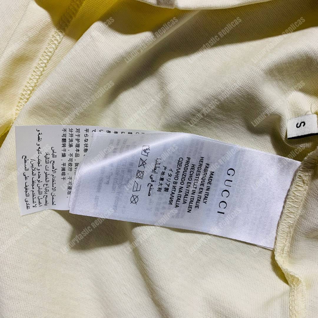 G*u*i flying pig print t-shirt cream