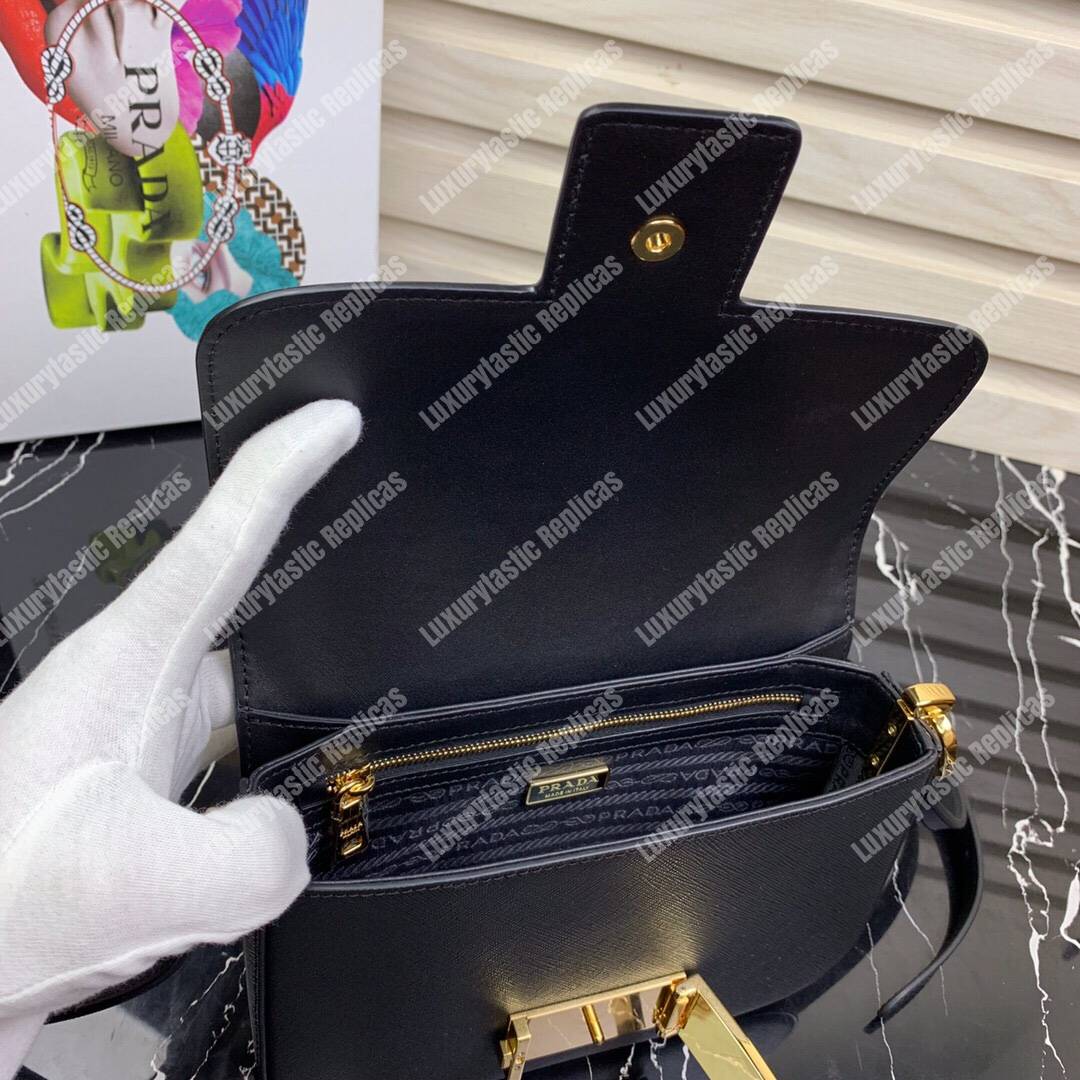 Pra*a emblème saffiano leather bag black