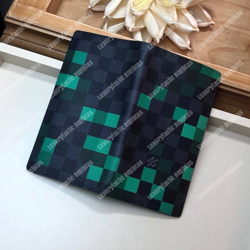 LV Brazza Wallet Damier Graphite Pixel Green