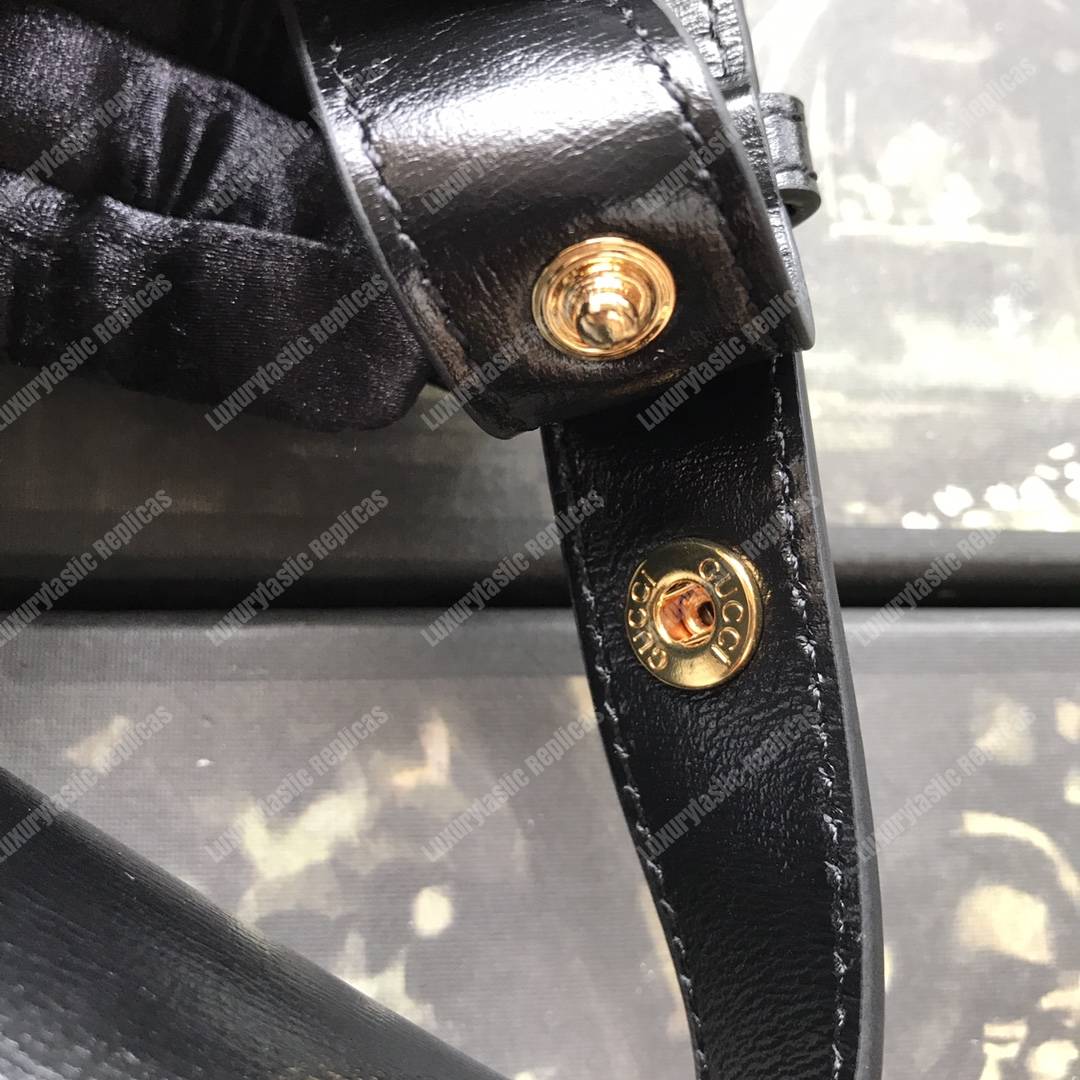G*u*i 1995 horsebit shoulder bag black