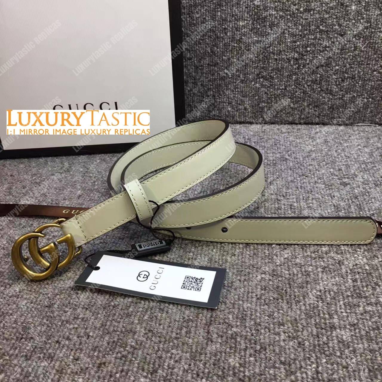 Leather belt with Double G buckle