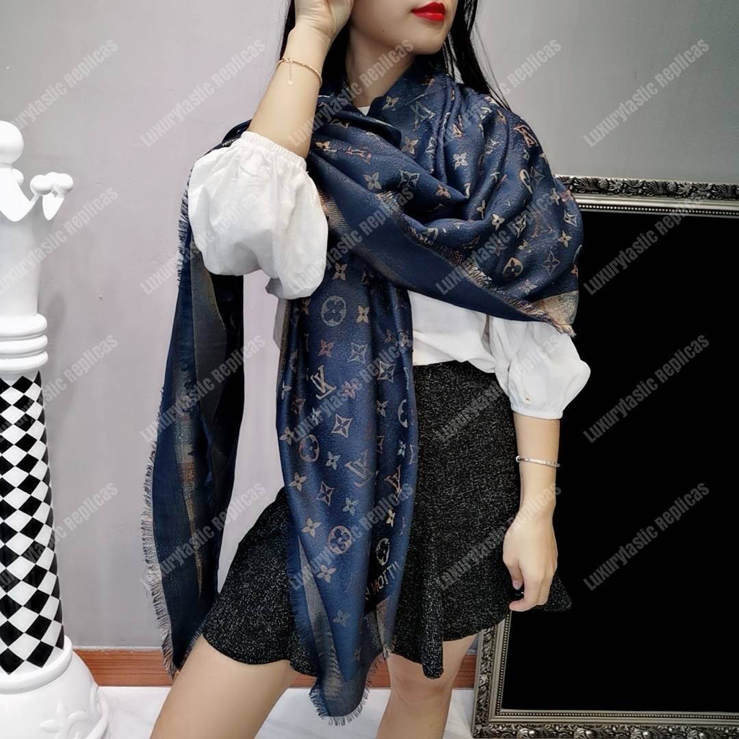 LV Monogram Shine Shawl Bleu Nuit