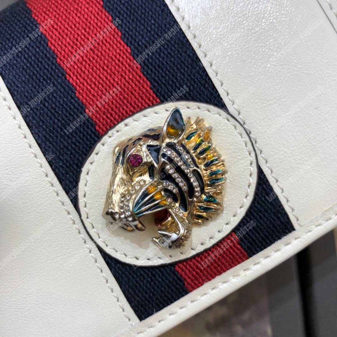 G*u*i rajah chain card case wallet white