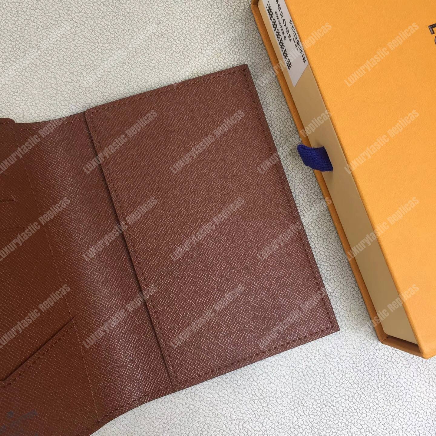 LV Passport Cover Monogram