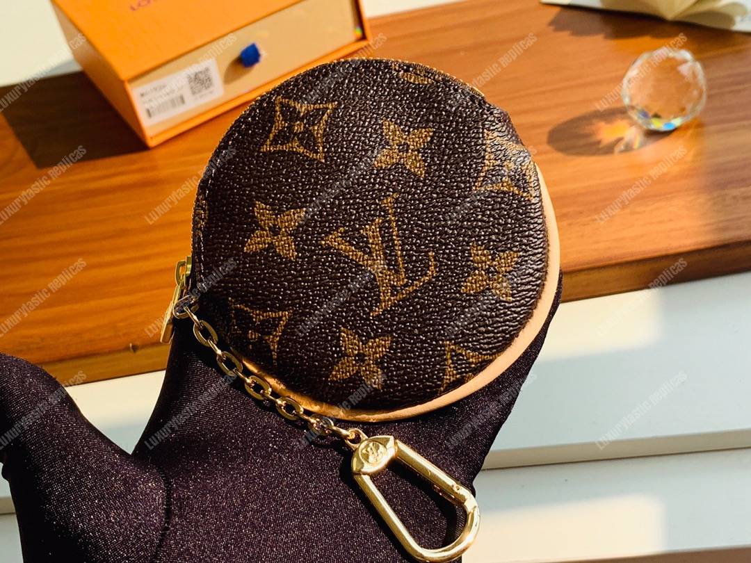 LV Round Coin Purse Monogram with Chain