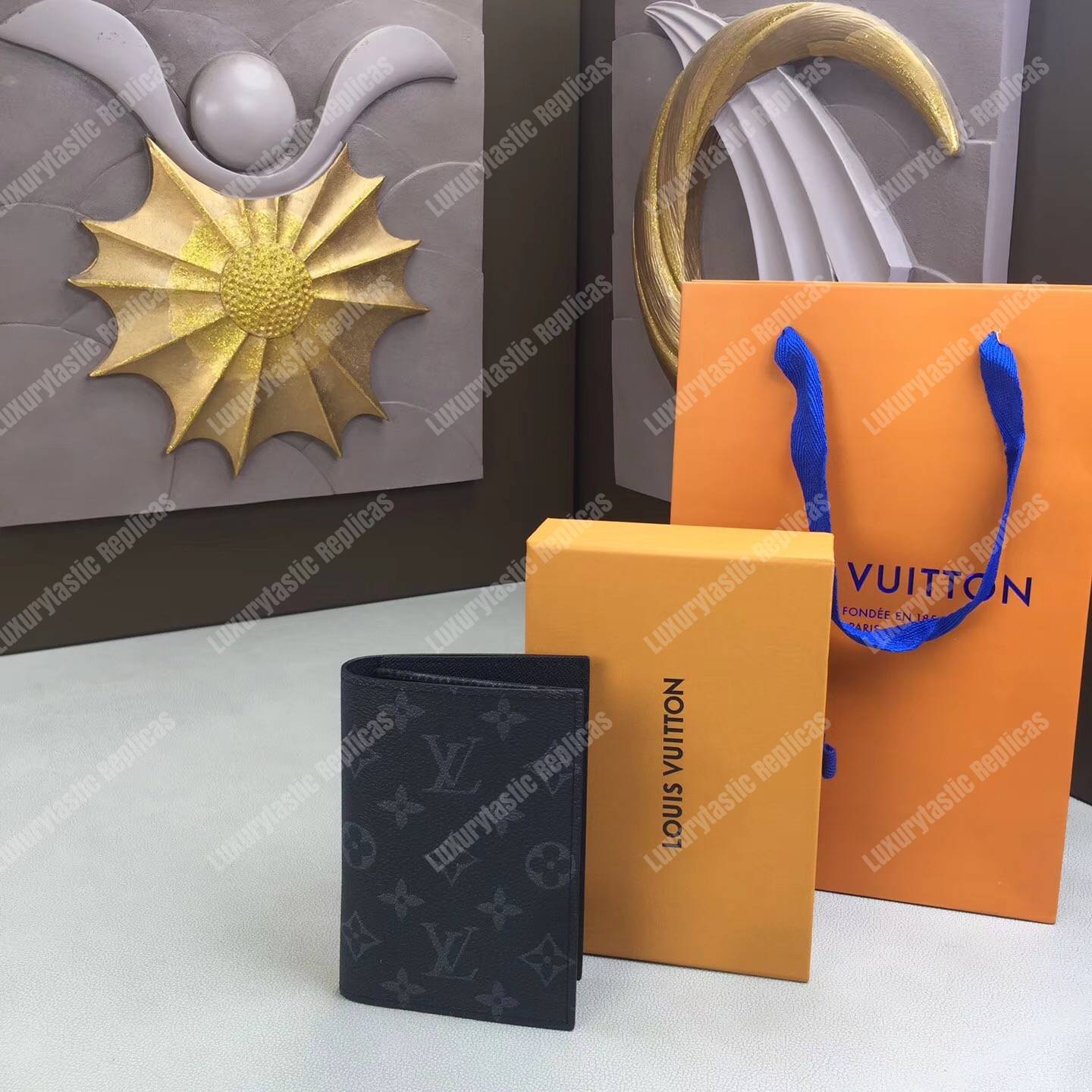 LV Passport Cover Monogram Eclipse