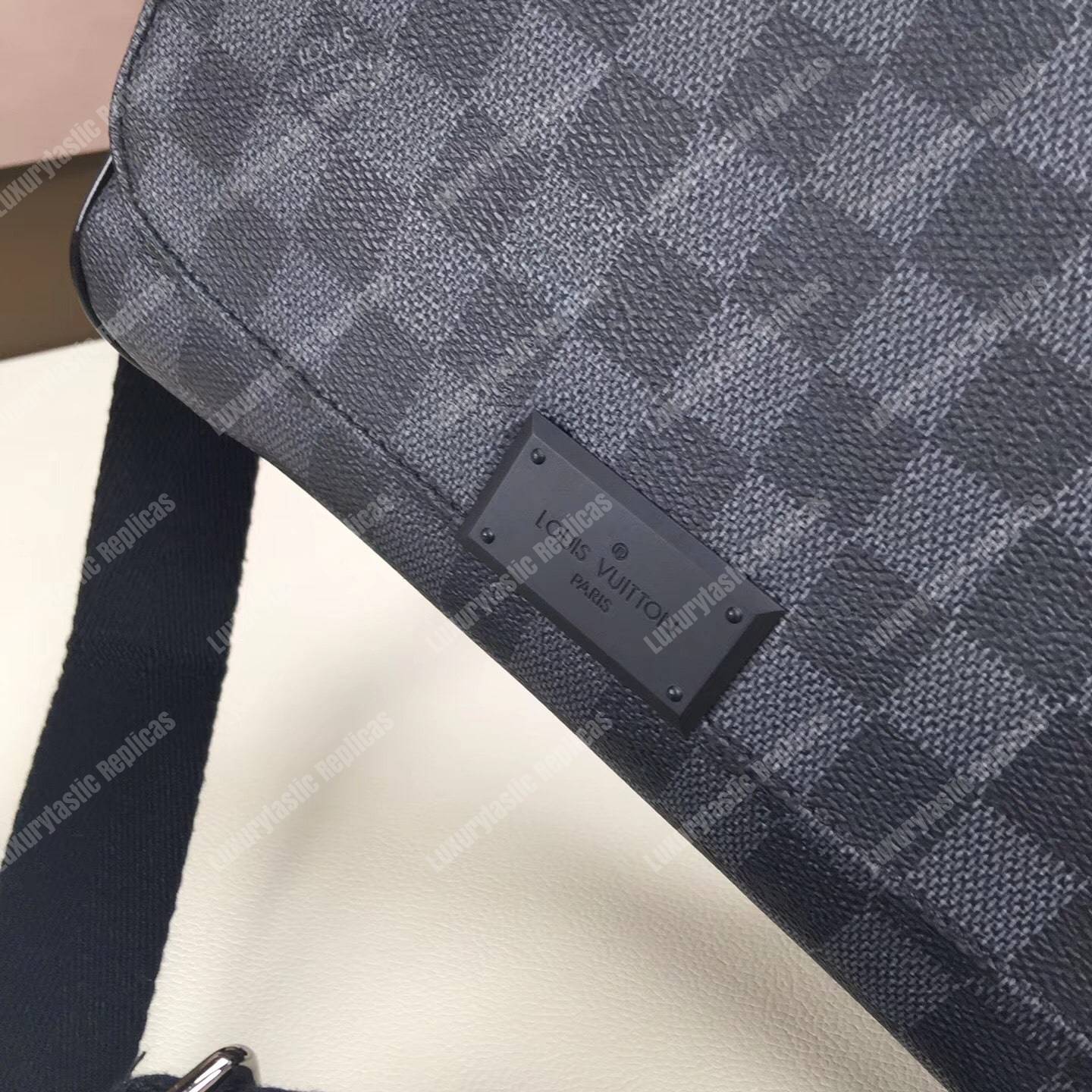 LV District PM Messenger Bag Damier Graphite Canvas