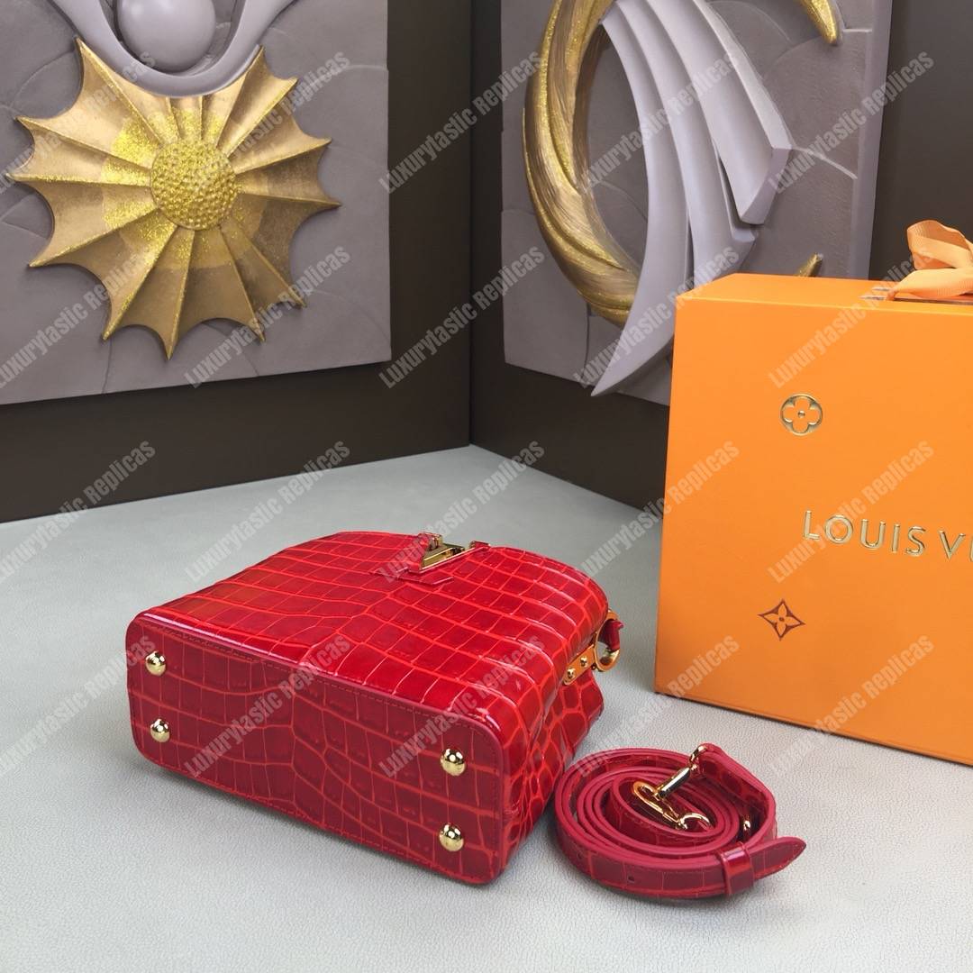 LV Capucines Mini Crocodilien Brillant Cherry
