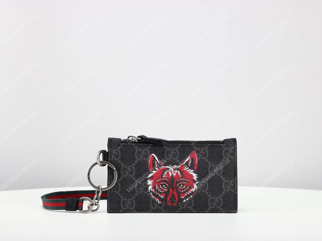 G*u*i wolf print gg sup*e card case keychain strap