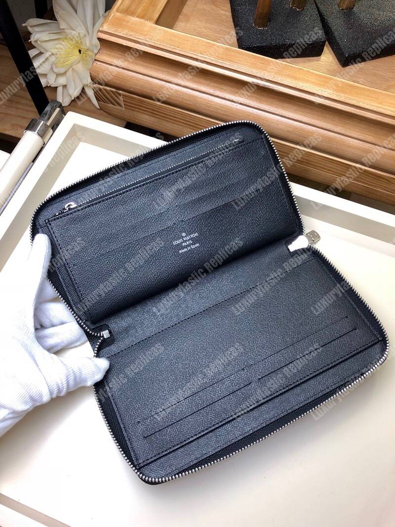 LV Zippy Organizer Damier Graphite