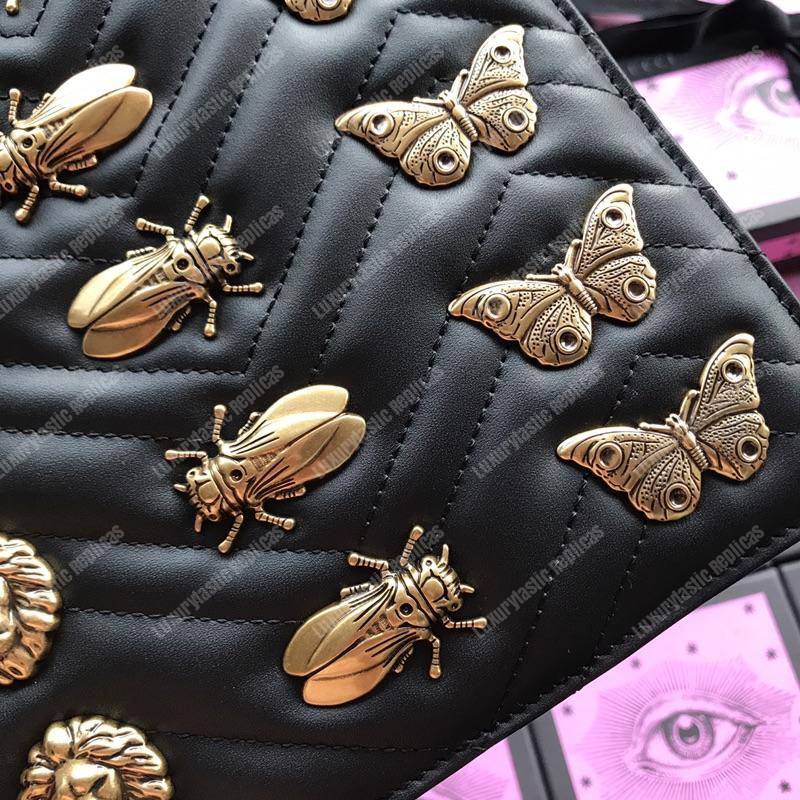 G*u*i gg marmont animal studs leather pouch black