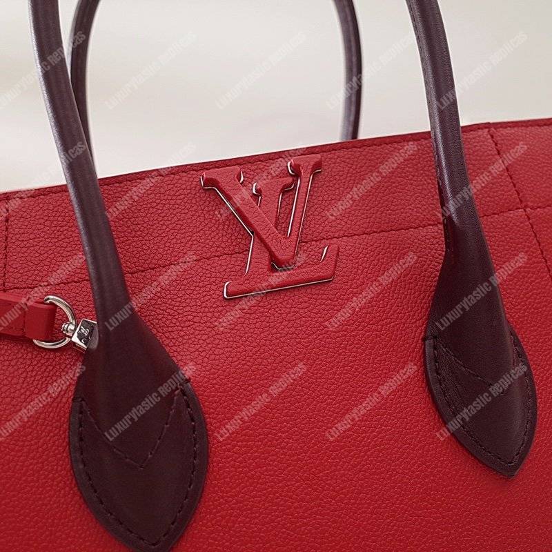 LV Freedom Handbag Rouge