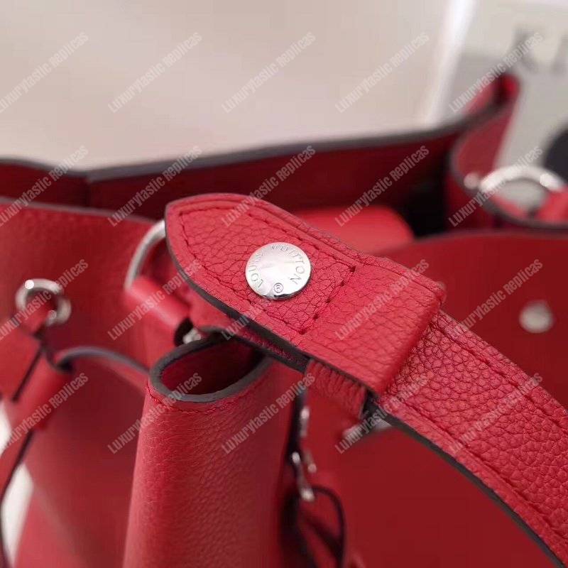 LV Lockme Bucket Cerise