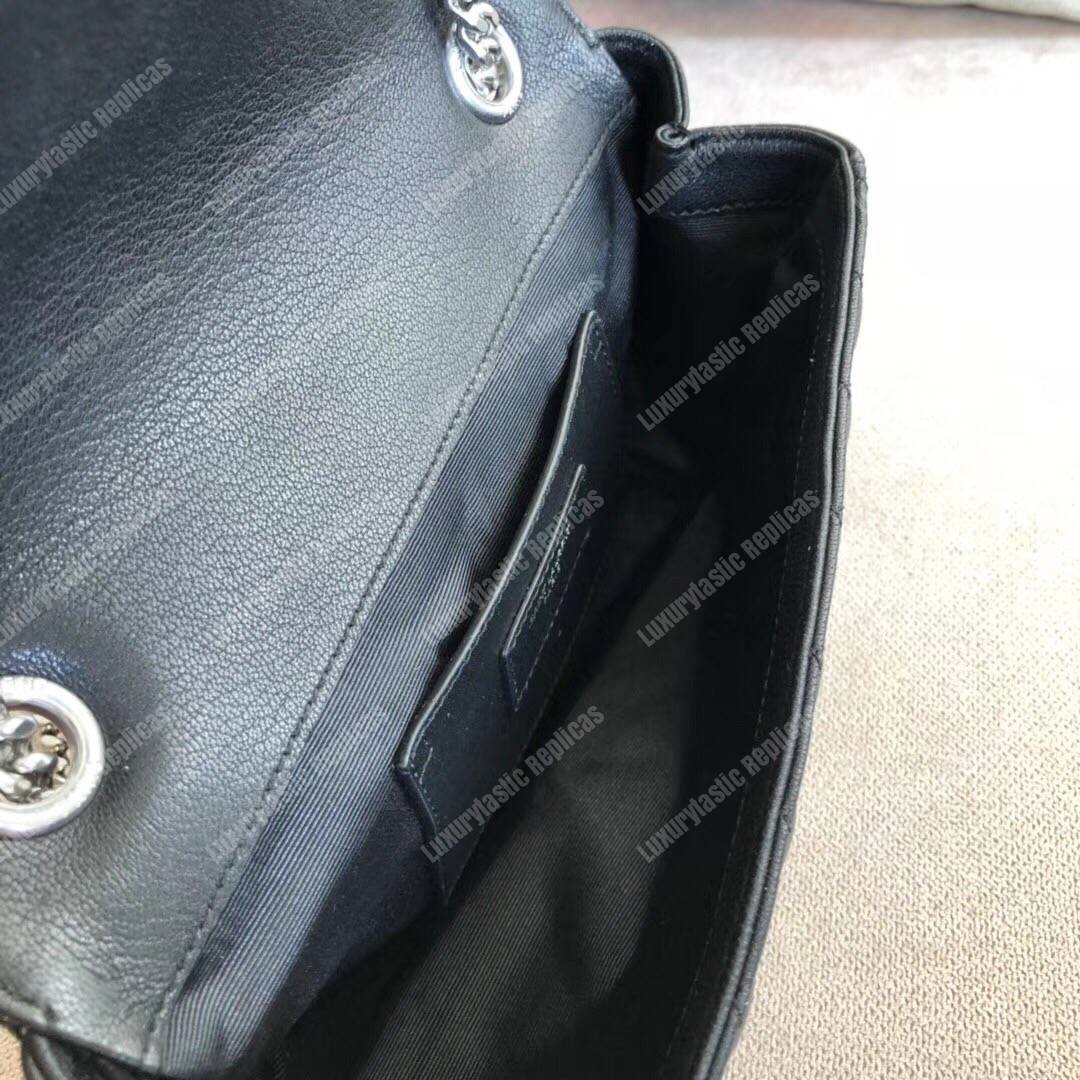 Saint Laurent Classic Medium Soft Envelope Black