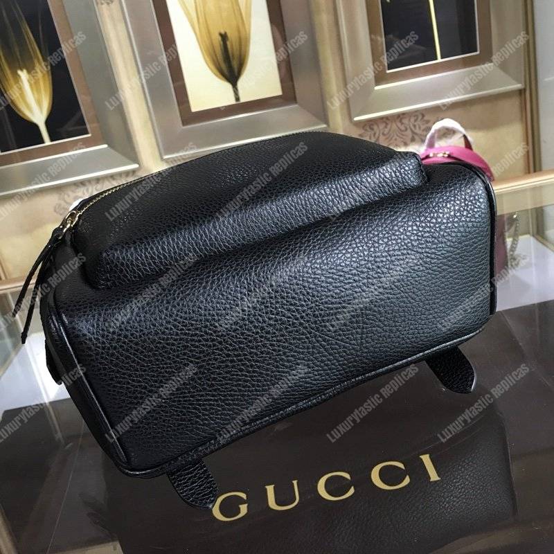 G*u*i soho leather chain backpack black