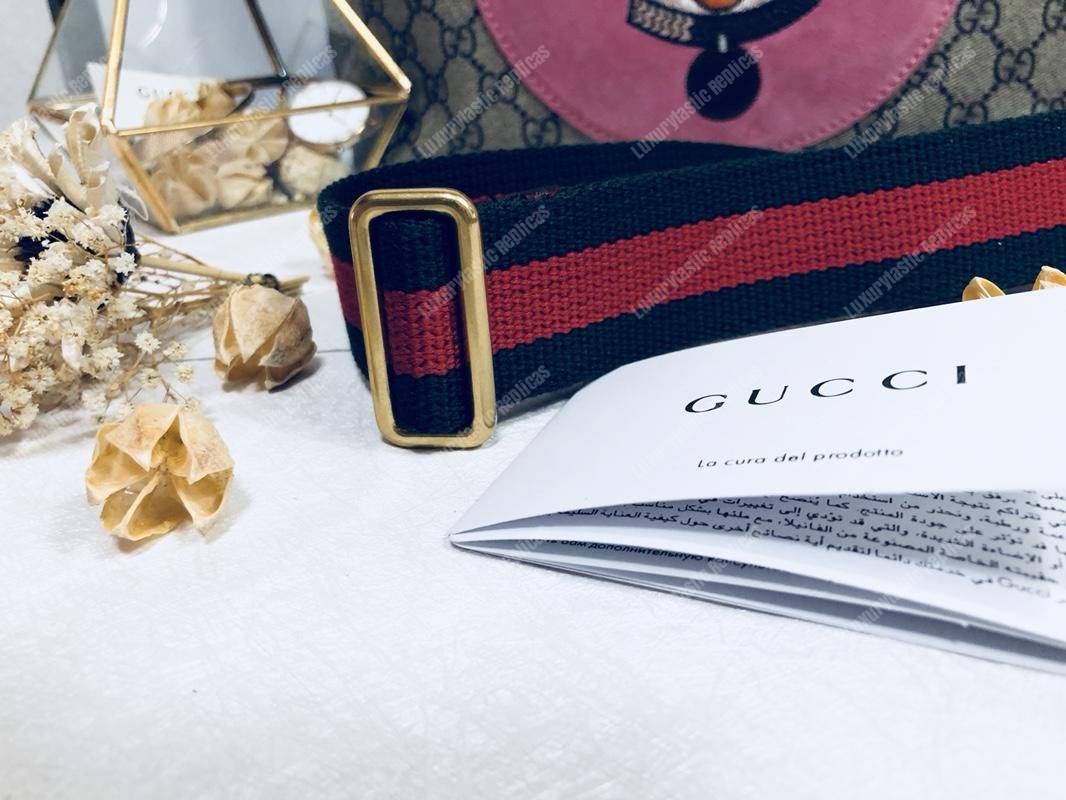 G*u*i pink bosco patch gg sup*e tote bag