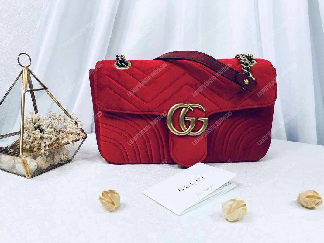 G*u*i gg marmont velvet shoulder bag red