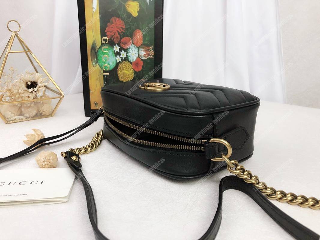 G*u*i gg marmont matelassé mini bag black