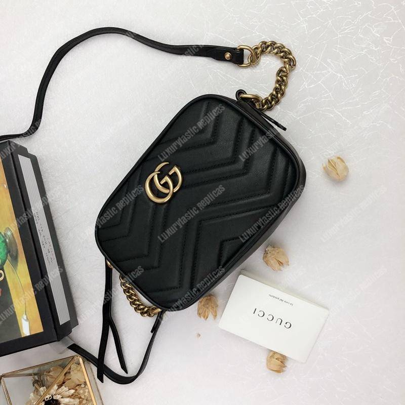 G*u*i gg marmont matelassé mini bag black
