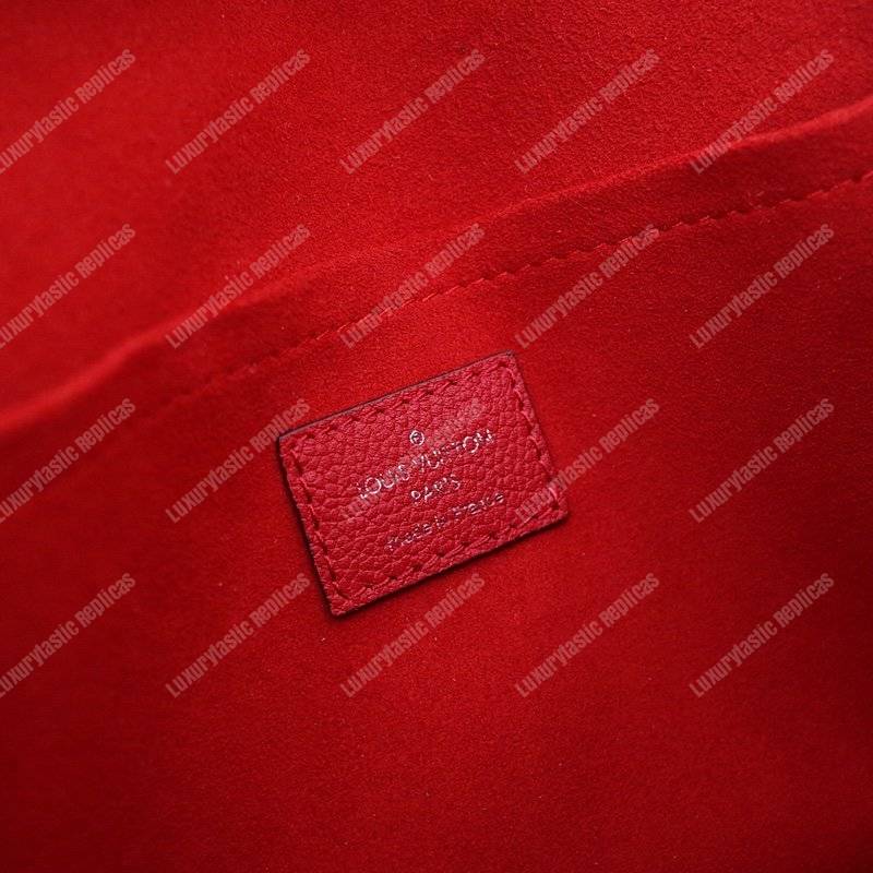 LV MyLockMe BB Rubis