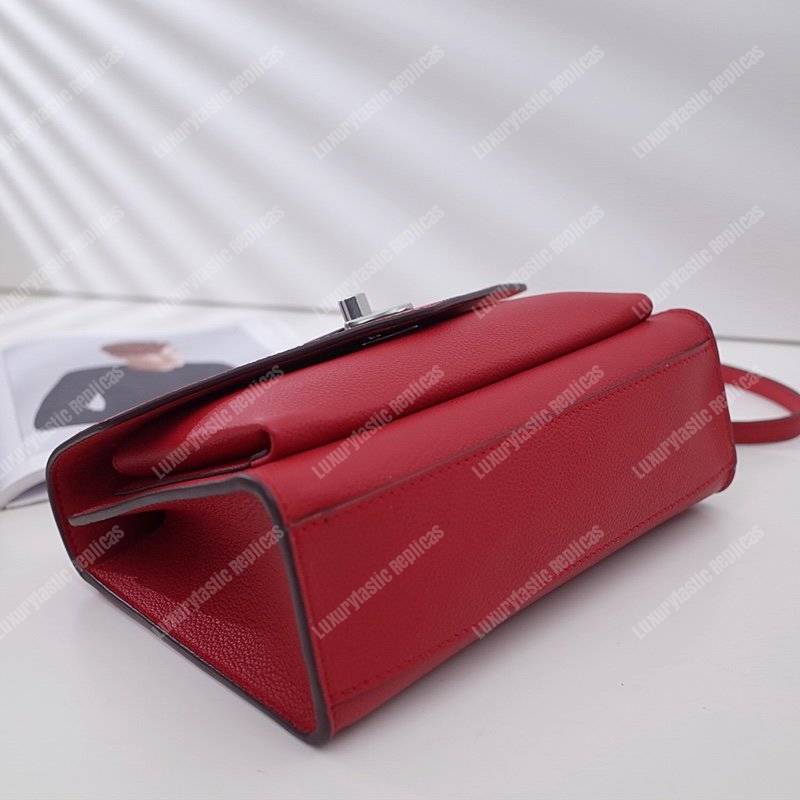 LV MyLockMe BB Rubis