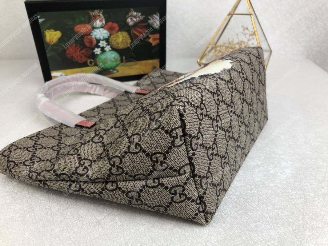 G*u*i children’s gg sup*e cat with a rose tote