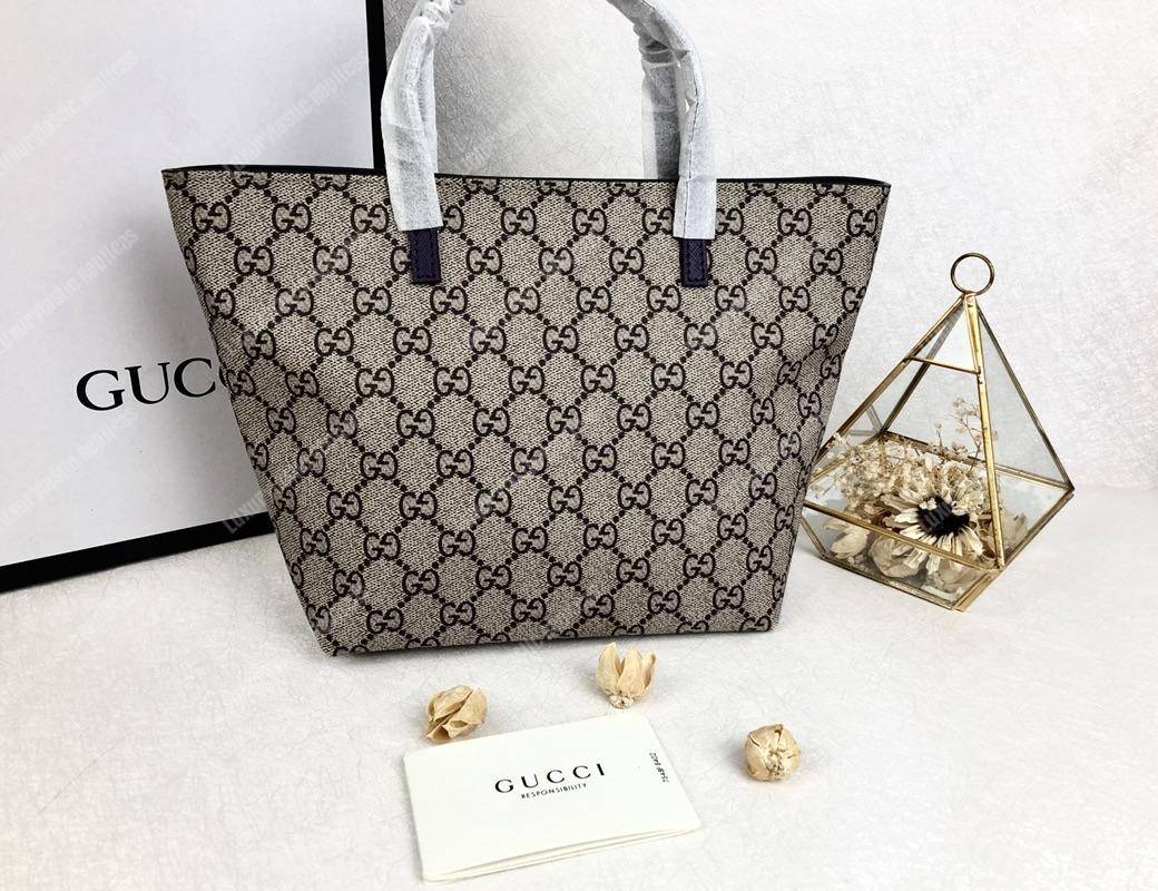 G*u*i children’s gg sup*e cat tote