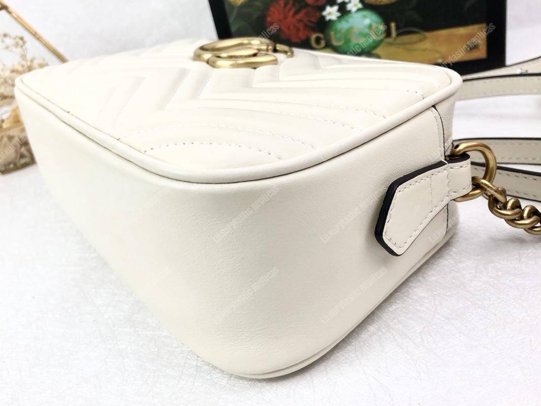 G*u*i gg marmont small matelassé shoulder bag white