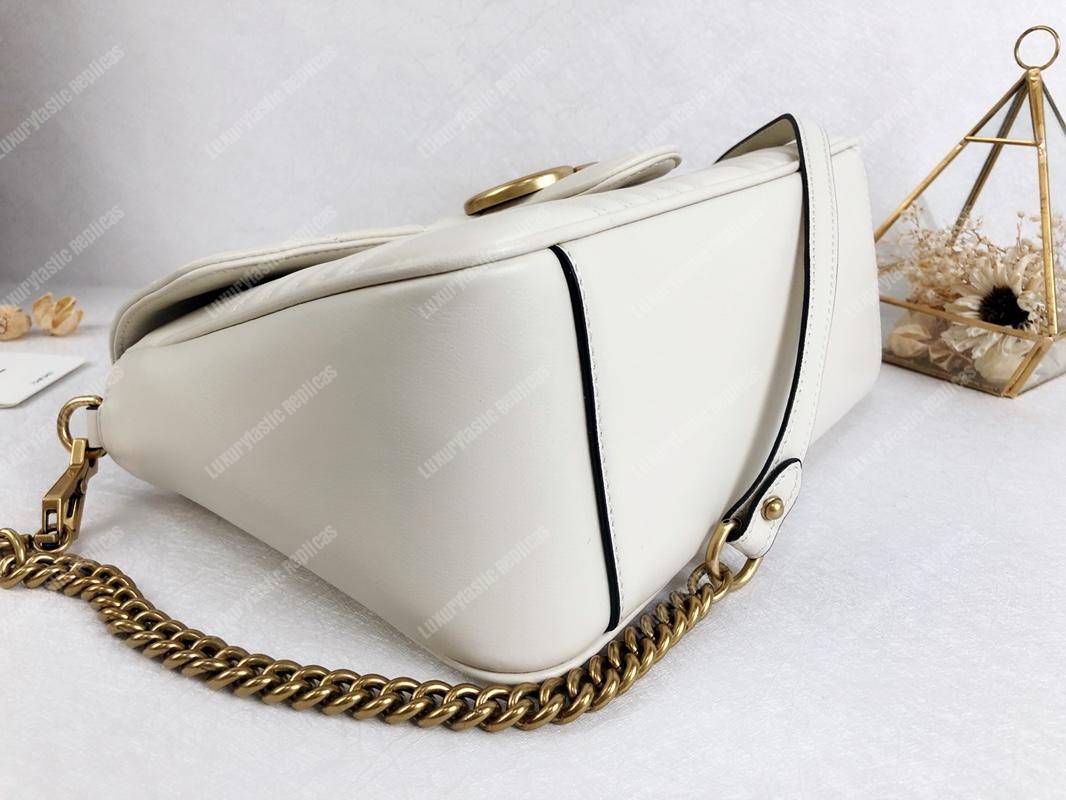 G*u*i gg marmont small top handle bag white