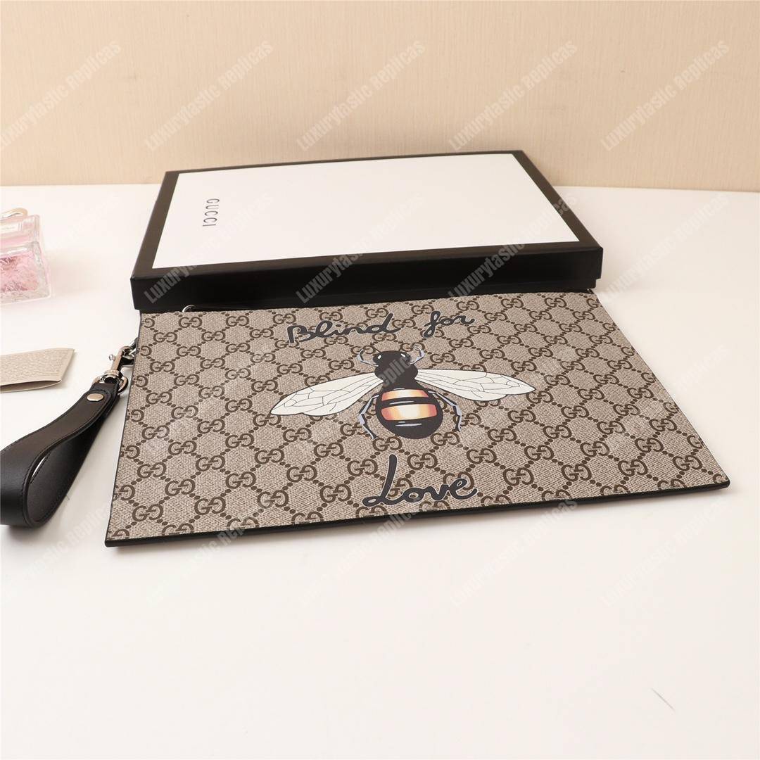 G*u*i bestiary pouch with bee
