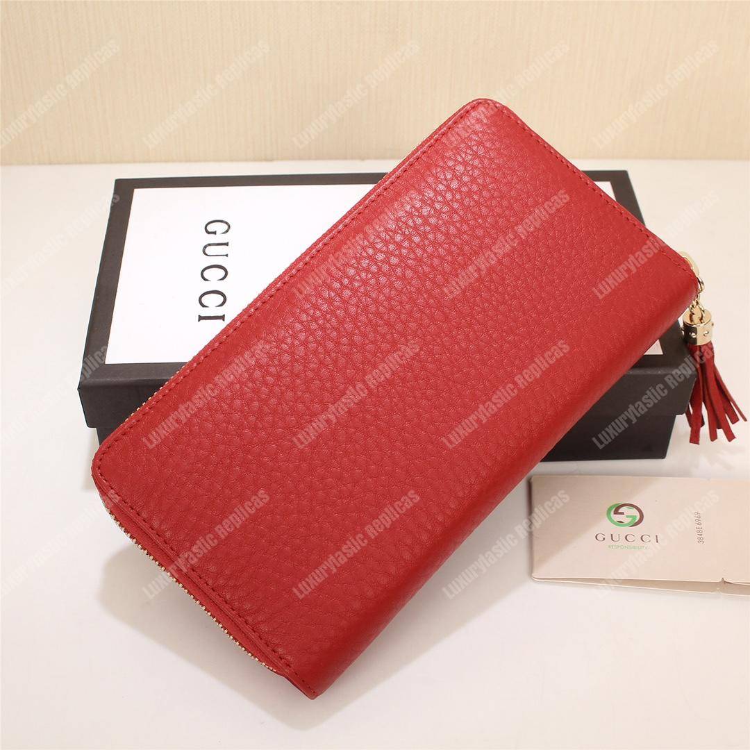 G*u*i soho zip around wallet red