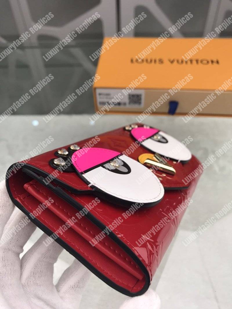 LV Sarah Wallet Vernis Cerise Lovely Birds