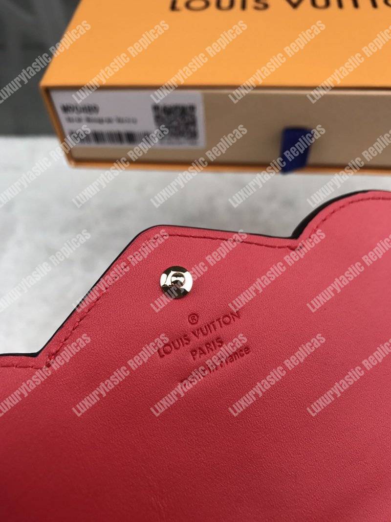 LV Sarah Wallet Vernis Cerise Lovely Birds