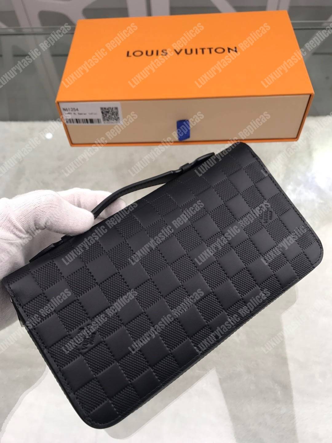 LV Zippy XL Wallet Damier Infini Leather
