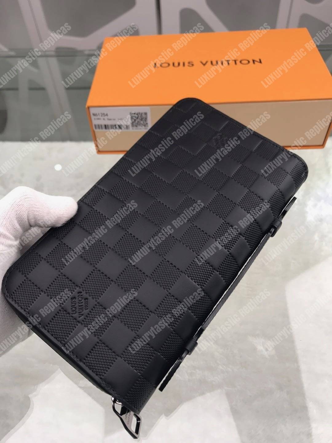 LV Zippy XL Wallet Damier Infini Leather