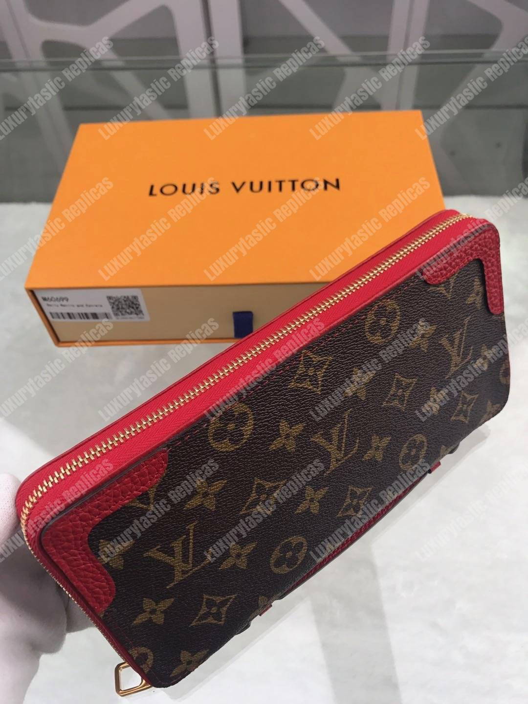 LV Daily Organizer Wallet Monogram Macassar Cerise