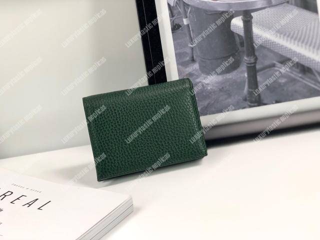 G*u*i garden leather wallet green with butterfly