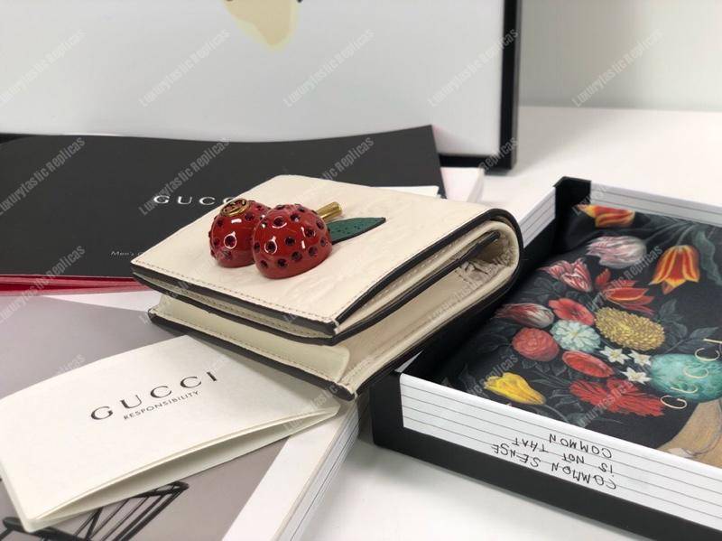 G*u*i signature card case wallet with cherries white