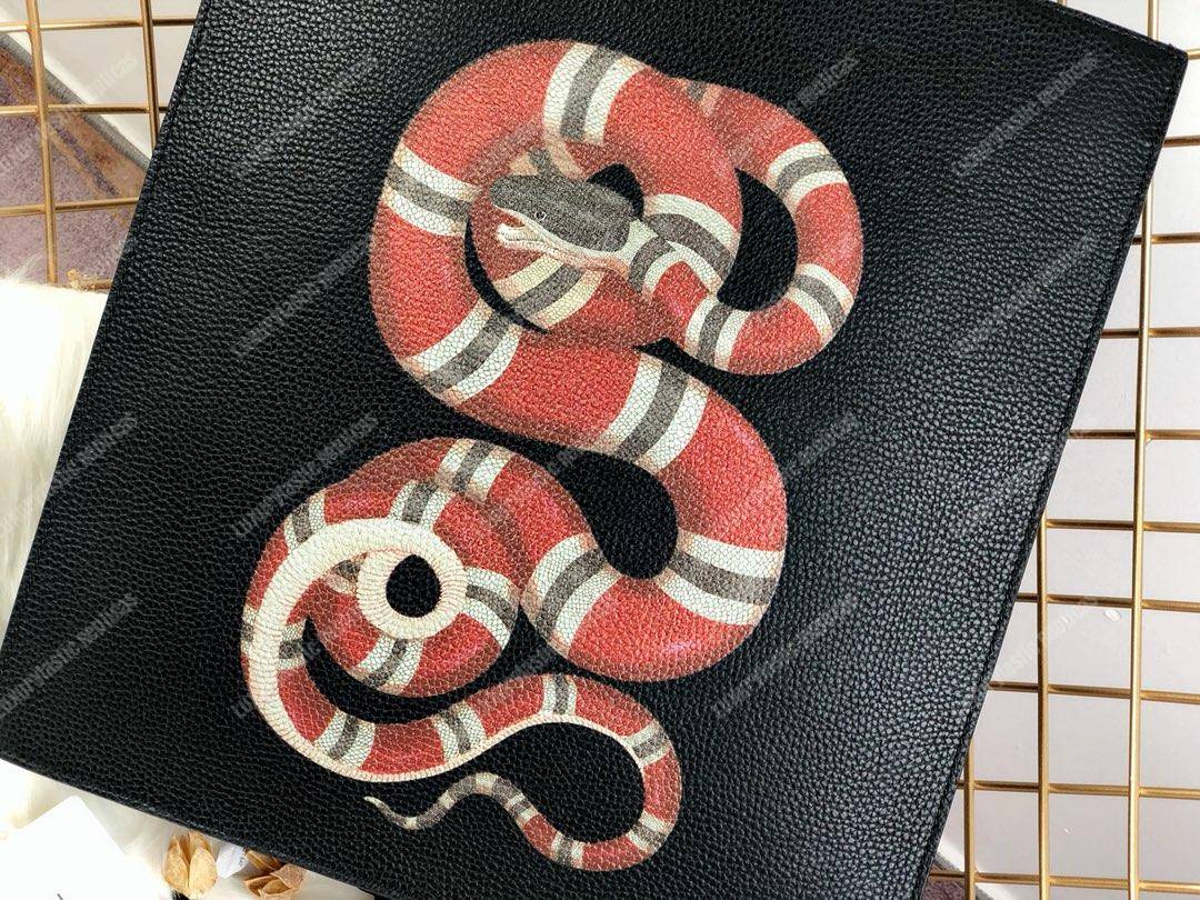G*u*i kingsnake print leather tote
