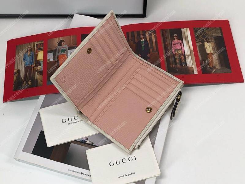 G*u*i leather card case wallet with bow white