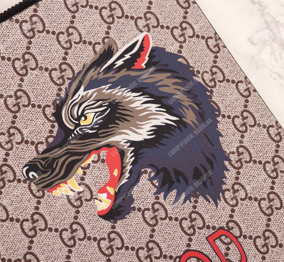 G*u*i bestiary pouch with hollywood wolf