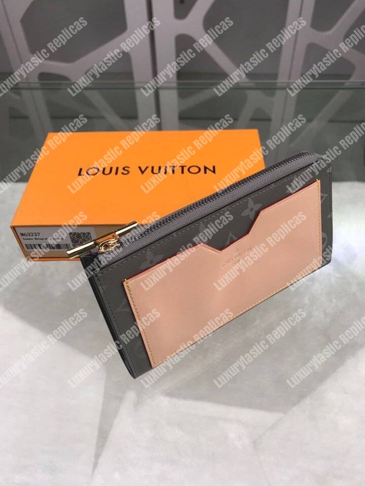 LV Cosmos Wallet Monogram Titanium