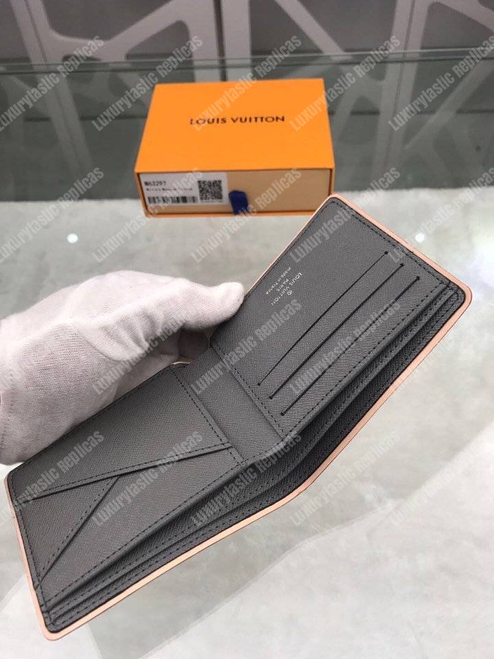 LV Fall-Winter 2018 Multiple Wallet Monogram Titanium