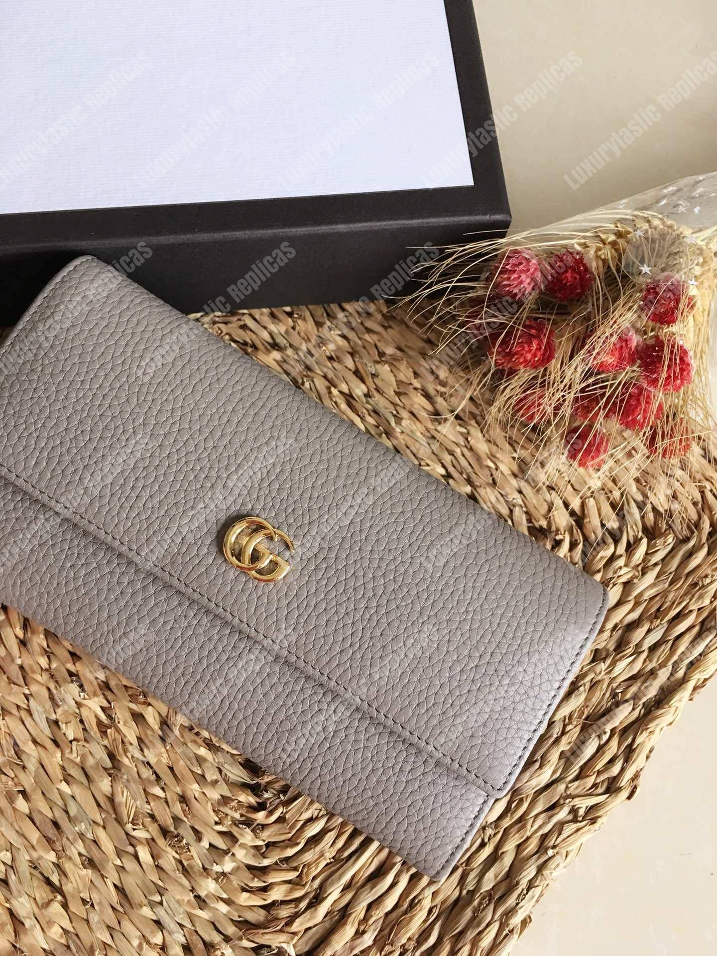 G*u*i gg leather continental wallet gray