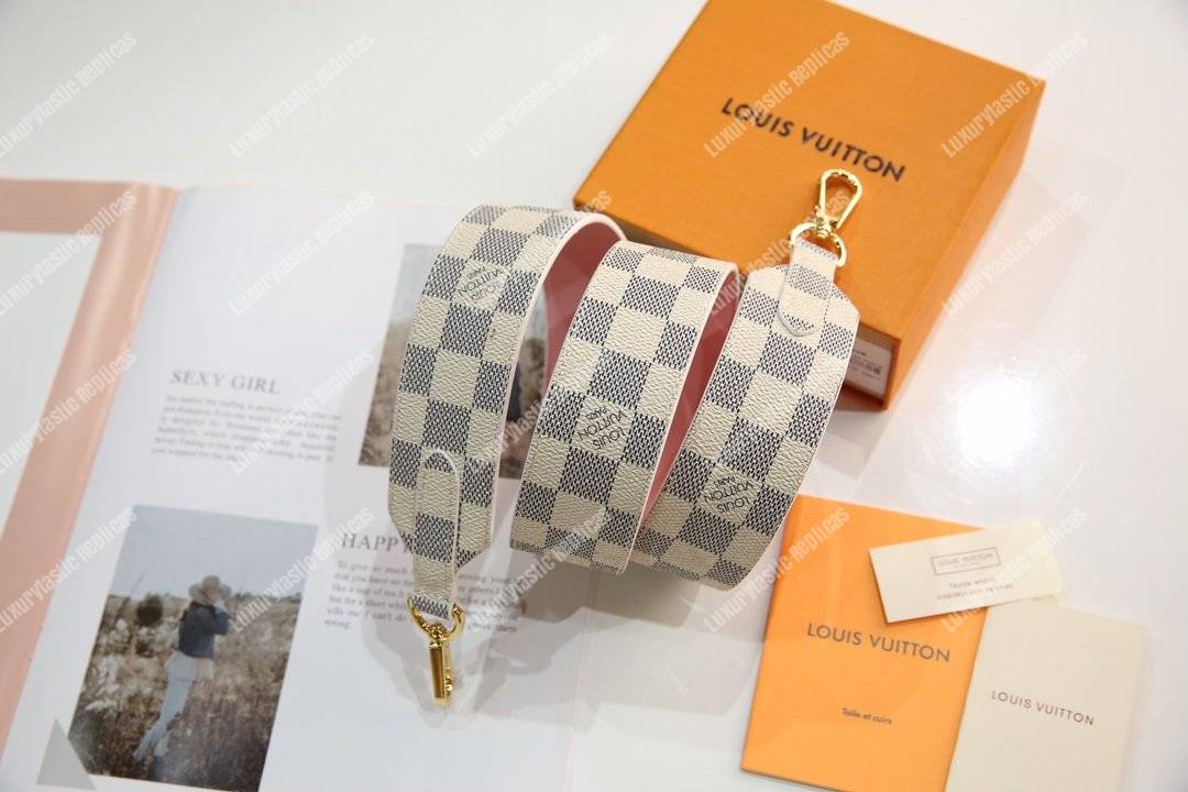 LV Bandouliere Damier Azur