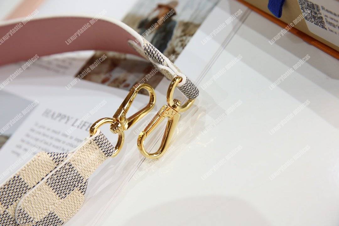 LV Bandouliere Damier Azur