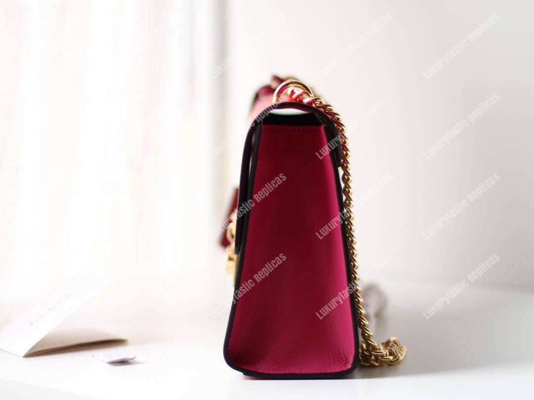 G*u*i padlock medium gg shoulder red/pink